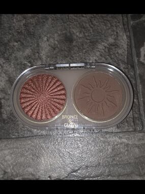 Kleancolor Bronze & Glow Duo - Better Together 0.29oz BNIB Discontinued